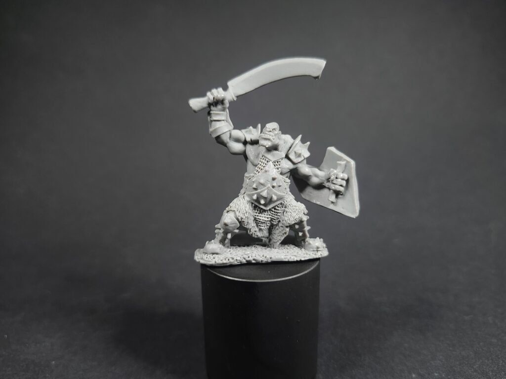 Reaper Kit Orc Front Grey
